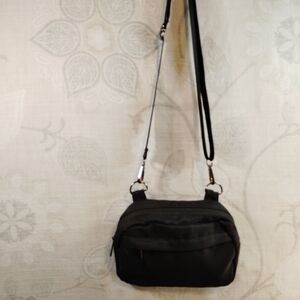 Chic Black Crossbody Bag